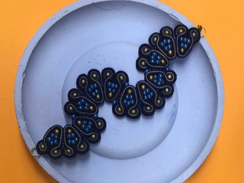 nauka tworzenia biżuterii w technice soutache