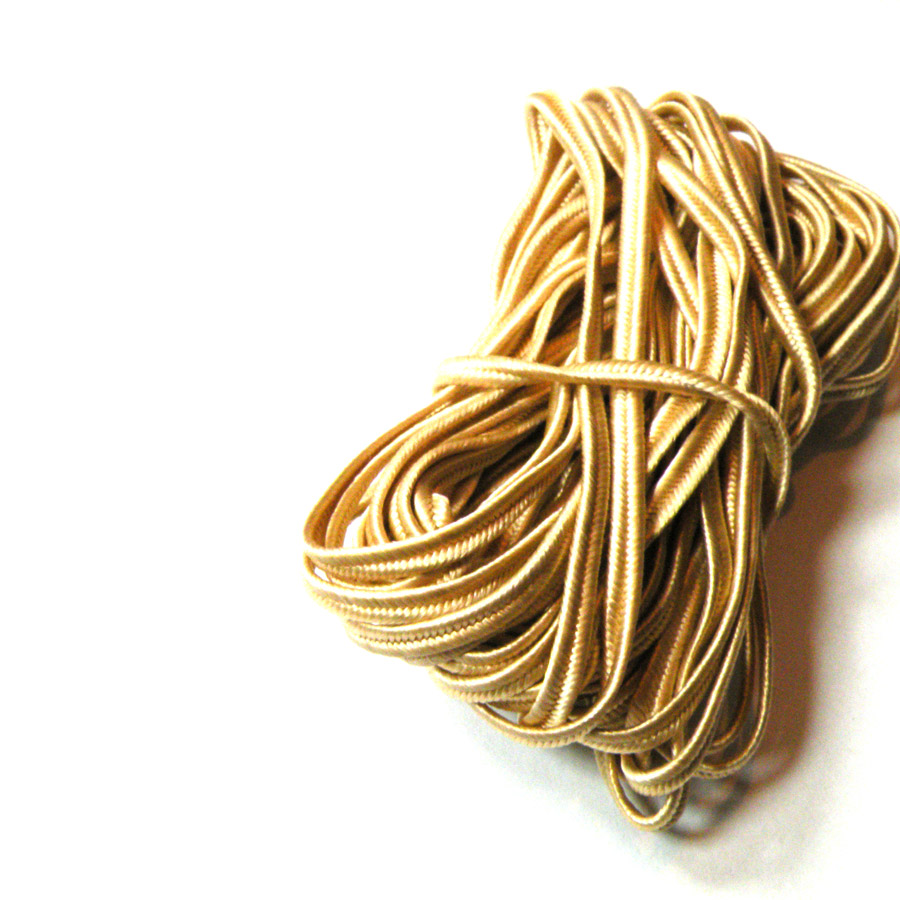 Sznurek soutache beżowy 3mm