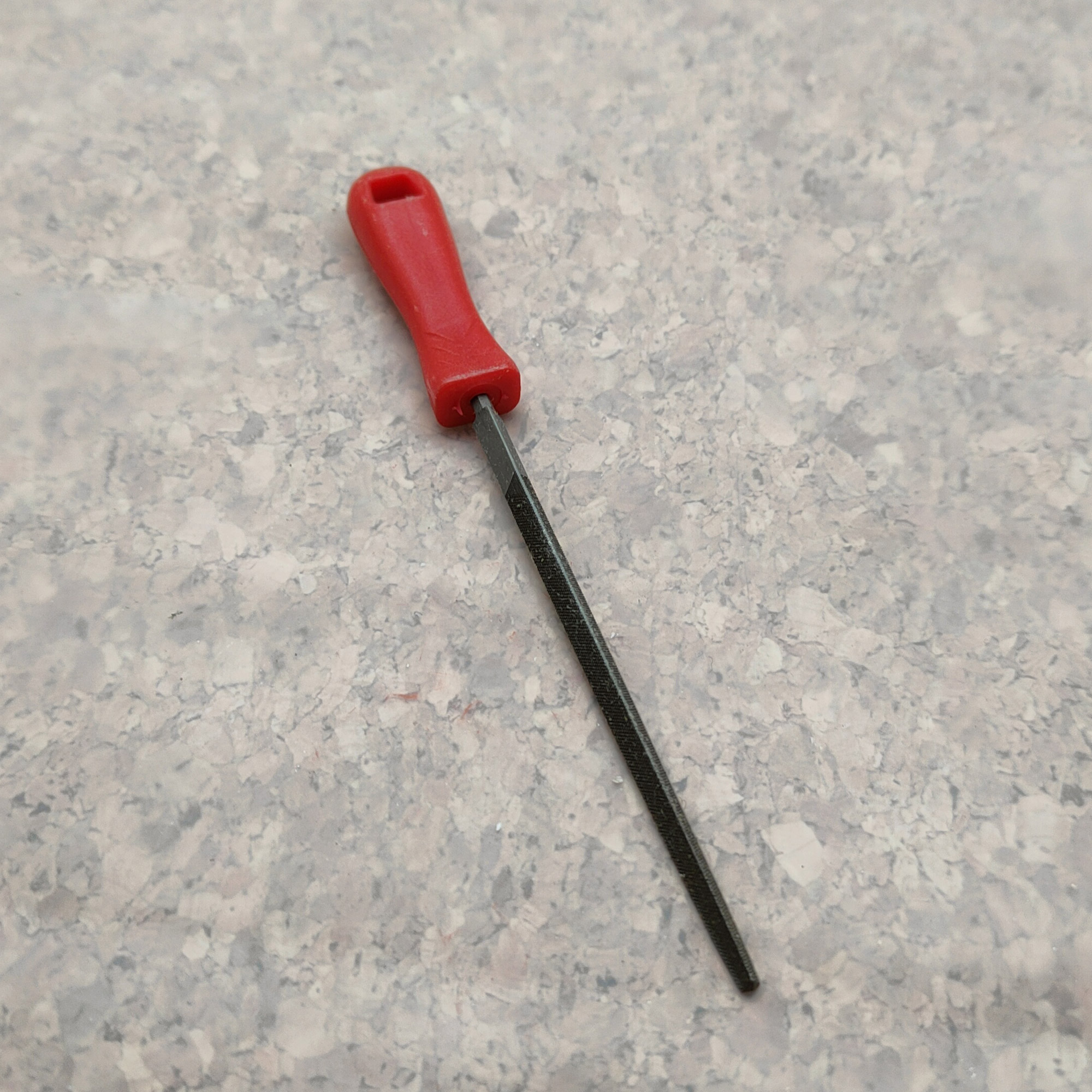 Pilnik trójkątny iglak Lux