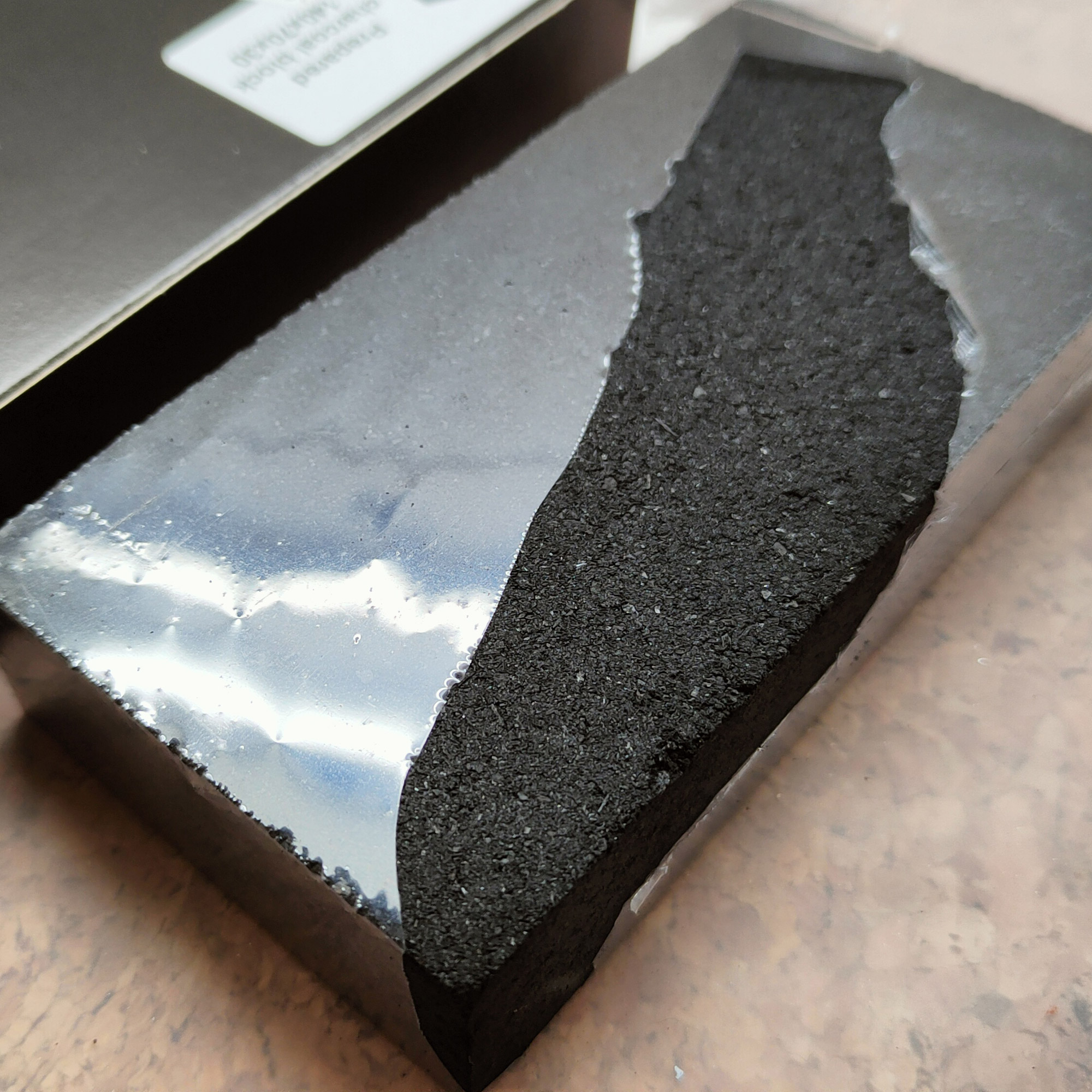 Węglowa płytka montażowa