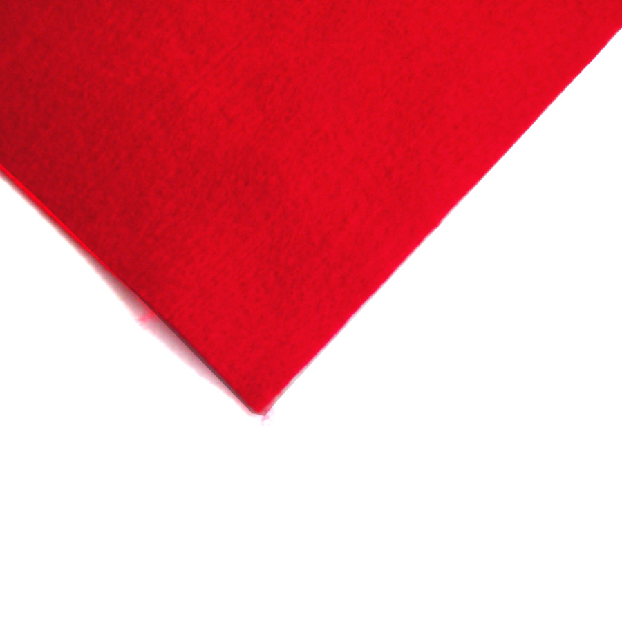 Filc w arkuszu czerwony