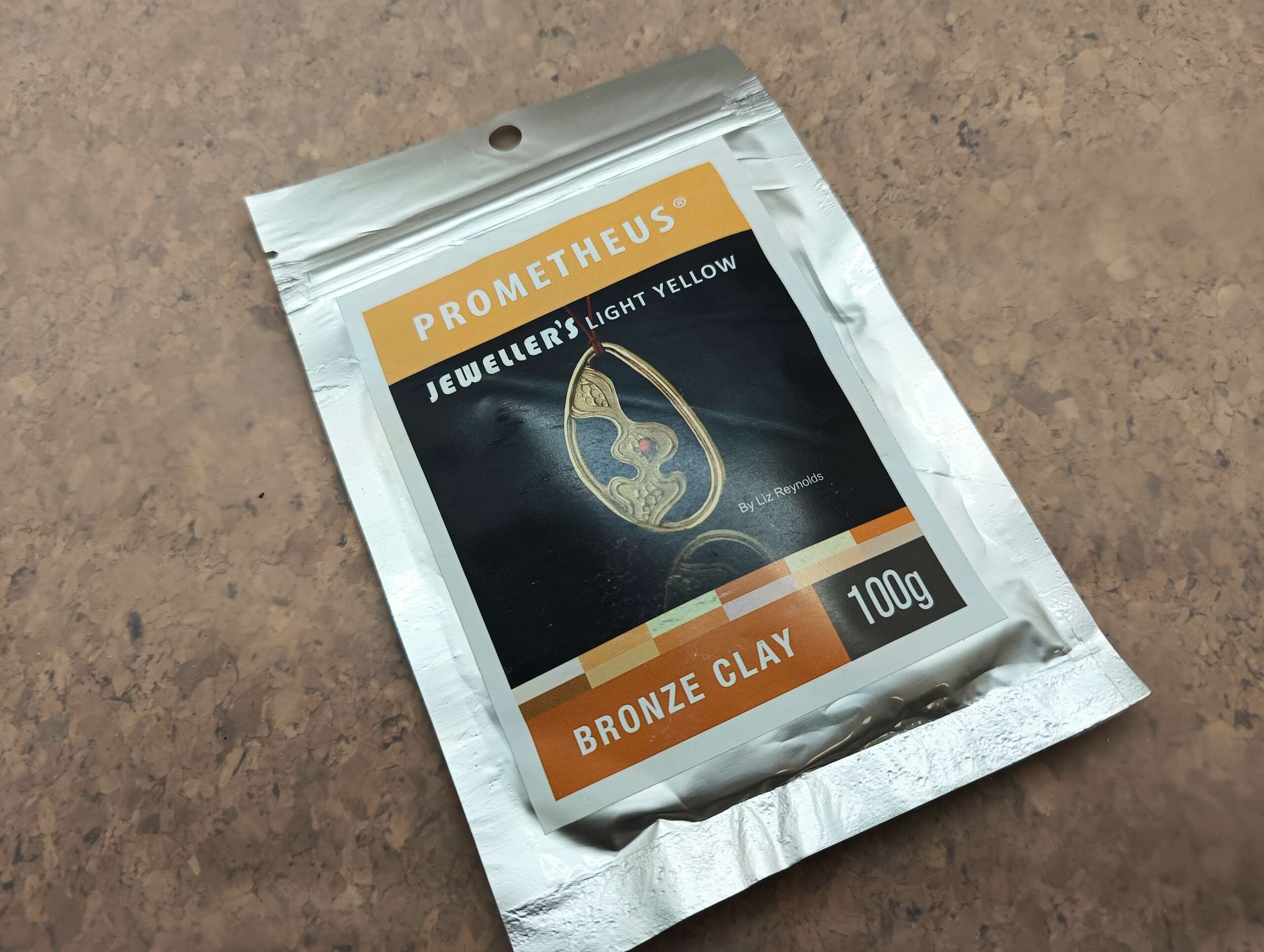 Prometheus Bronze Clay blok 100g Light Yellow