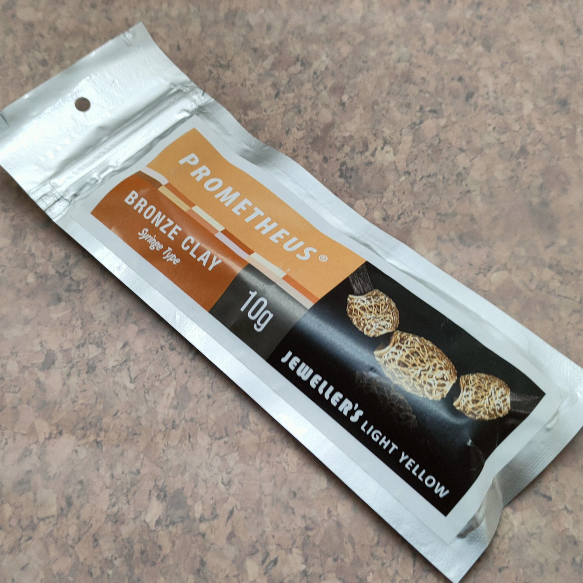 Prometheus Bronze Clay strzykawka 10g Light Yellow