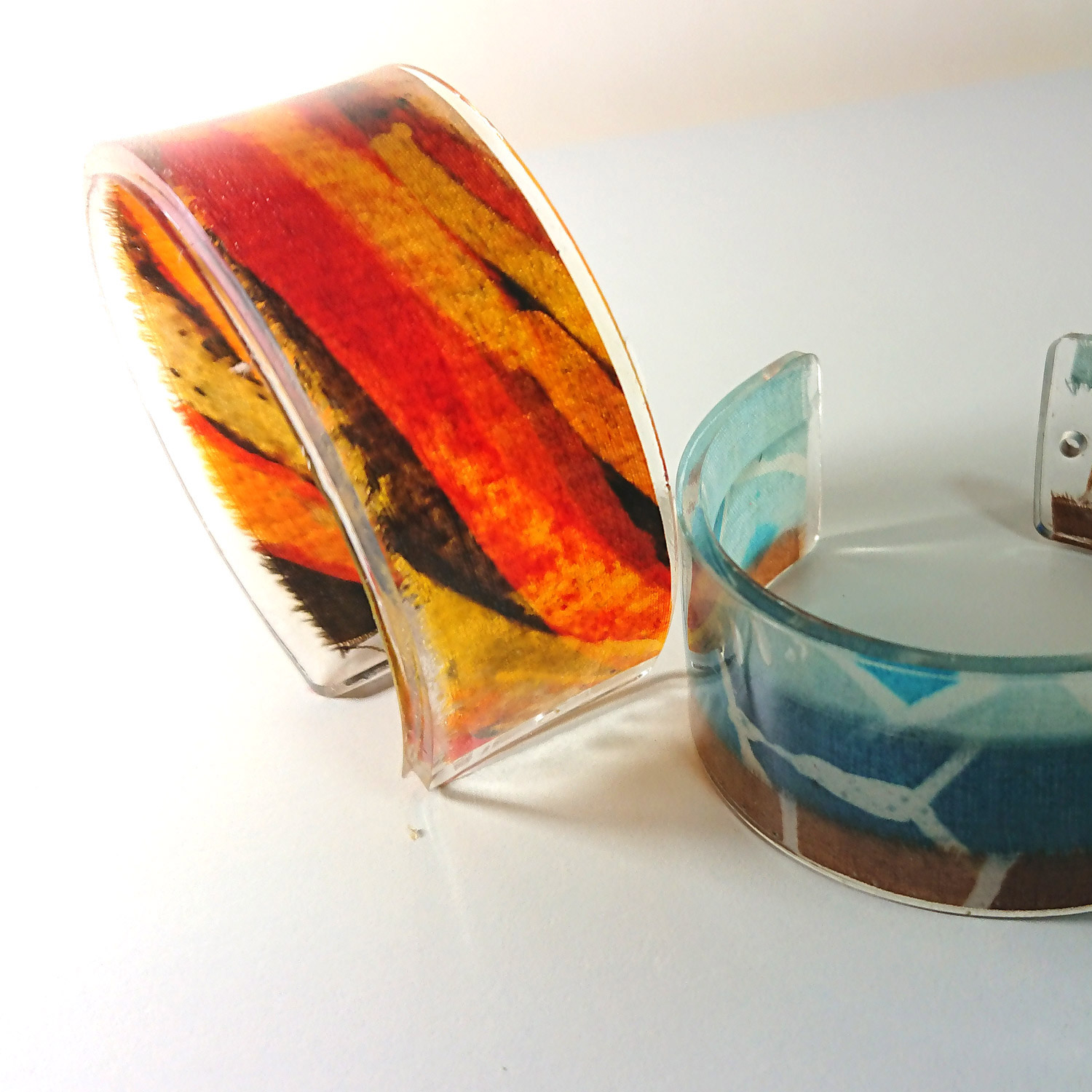 Żywica epoksydowa w biżuterii