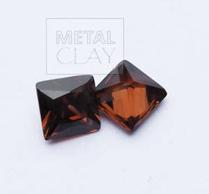 cyrkonia kwadratowa garnet 5x5mm