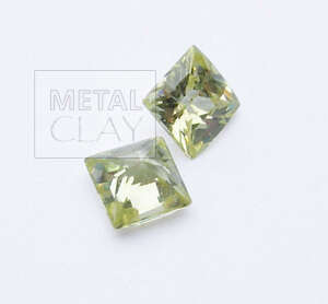 cyrkonia kwadratowa peridot 5x5mm