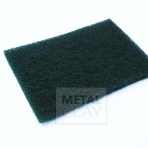 Włóknina do satynowania zielona 120