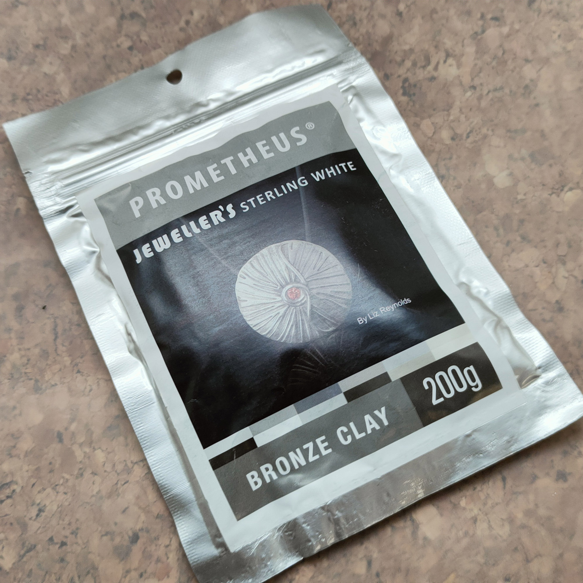 Prometheus Bronze Clay blok 200g Sterling White